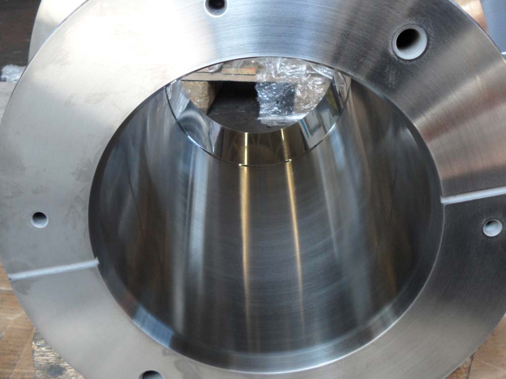 pistone controstampo